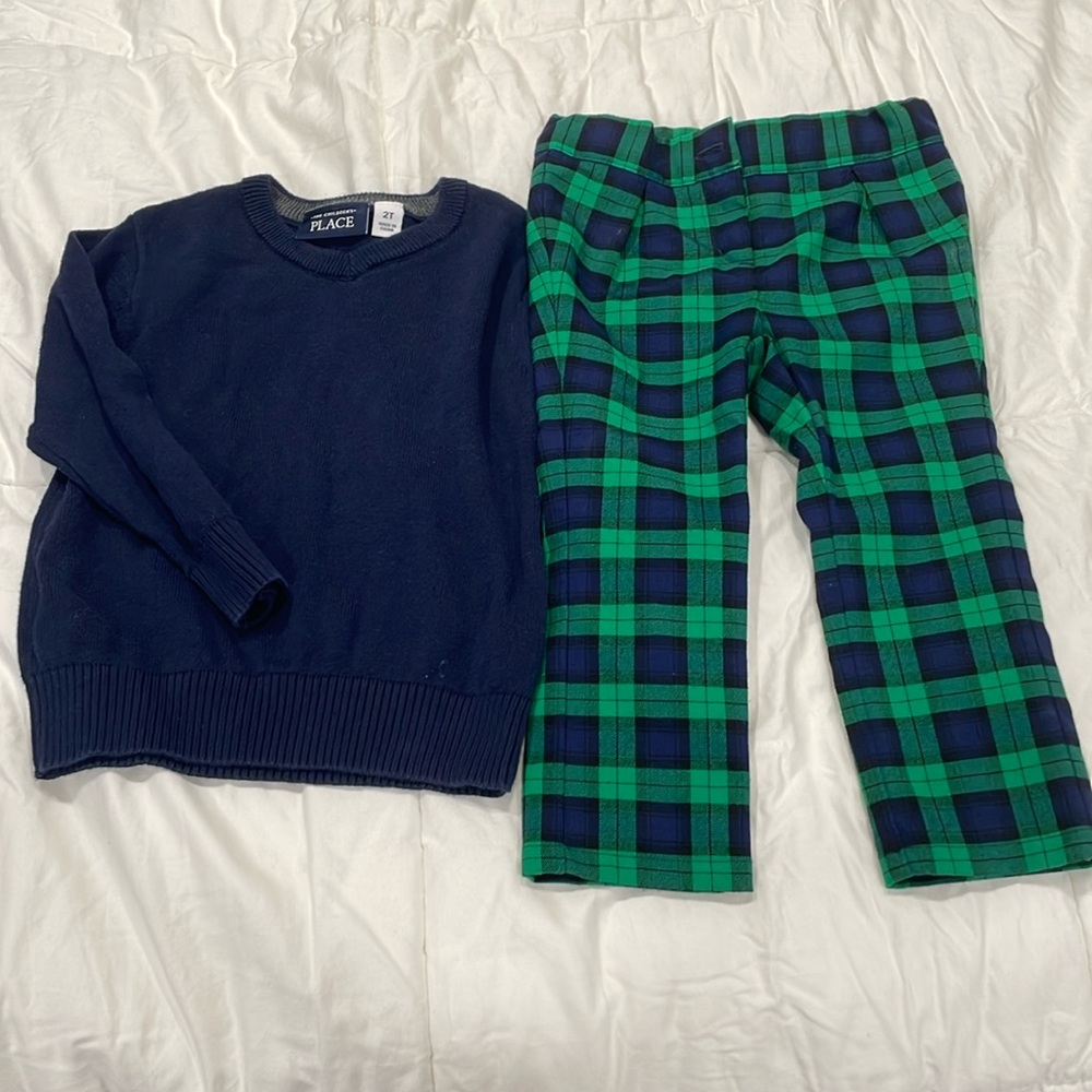 2T Christmas outfit